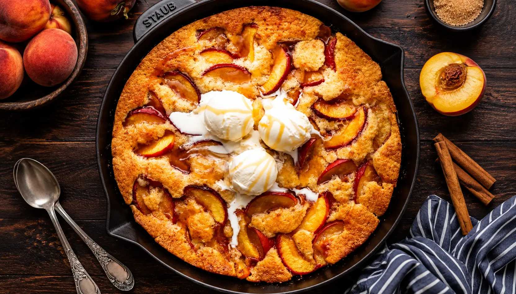 Peach cobbler with vanilla ice cream